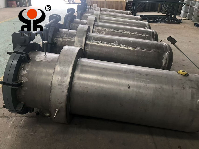 Titanium evaporator